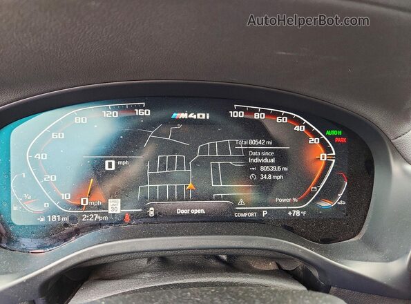5UX43DT06P9R73660 2023 BMW X4 Gray ხელსაწყოთა პანელის ხედი