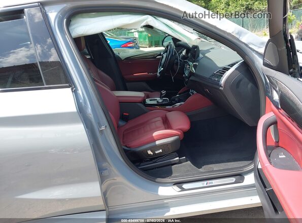 5UX43DT07P9P89232 2023 BMW X4 Серый Вид салона спереди