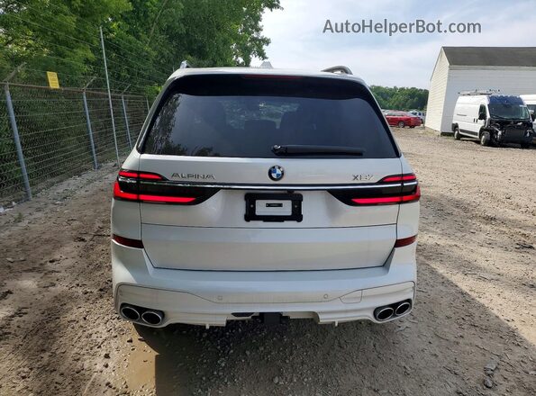 5UX43EM08S9W69548 2025 BMW X7 White Вид ззаду