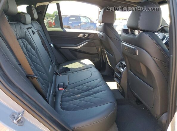 5UX43EU00R9U05394 2024 BMW X5 Gray Rear interior view