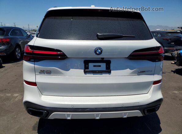 5UX43EU03T9317351 2026 BMW X5 White უკანა ხედი