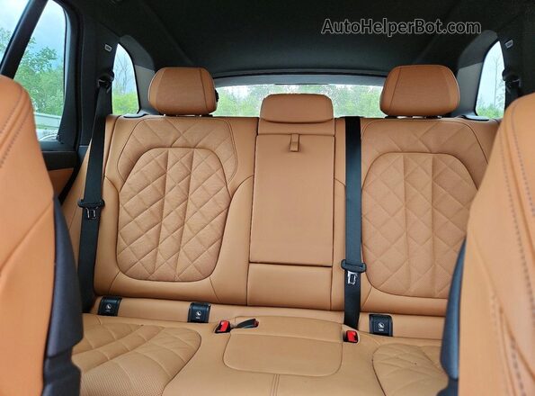 5UX43EU04R9U19122 2024 BMW X5 Gray Rear seats view