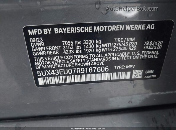5UX43EU07R9T87606 2024 BMW X5 Gray ძრავის განყოფილების ხედი