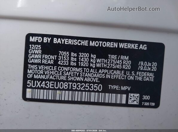 5UX43EU08T9325350 2026 BMW X5 White Vista del compartimento del motor