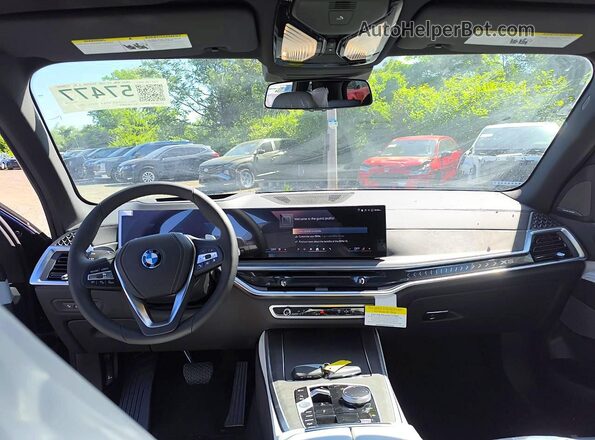 5UX43EU0XT9407726 2026 BMW X5 Blue Սարքավորումների վահանակի տեսք