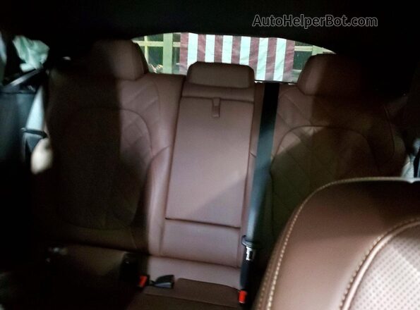 5UX43EX06S9Y05283 2026 BMW X6 Blue Вид задніх сидінь