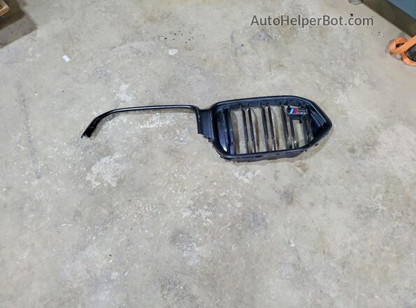 5UX43EX06S9Y05283 2026 BMW X6 Blue Вид наклейки з VIN-кодом