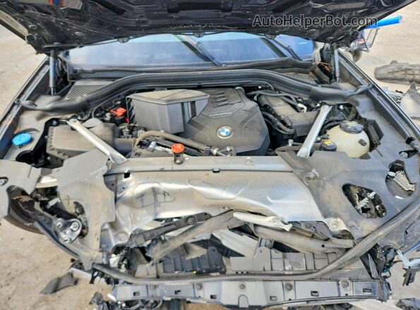5UX53DP00N9K58319 2022 BMW X3 Black Widok wnętrza z tyłu