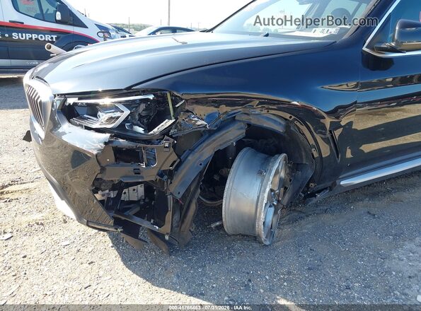 5UX53DP00N9L95051 2022 BMW X3 Black Front view
