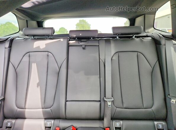 5UX53DP00R9U69414 2024 BMW X3 Black Հետևի նստատեղերի տեսք