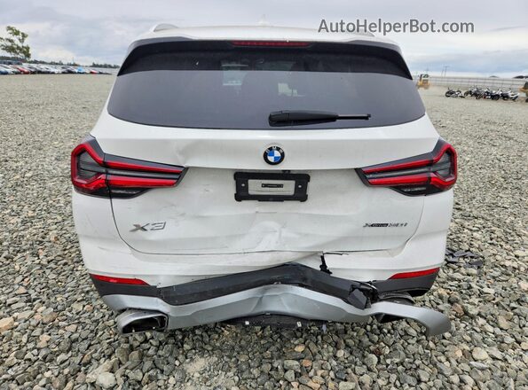 5UX53DP00R9X42822 2024 BMW X3 White Հետևի տեսք