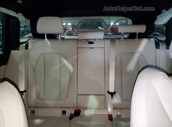 5UX53DP01N9J63154 2022 BMW X3 Blue Հետևի նստատեղերի տեսք