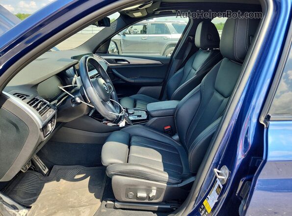 5UX53DP03N9M07225 2022 BMW X3 Blue წინა სალონის ხედი