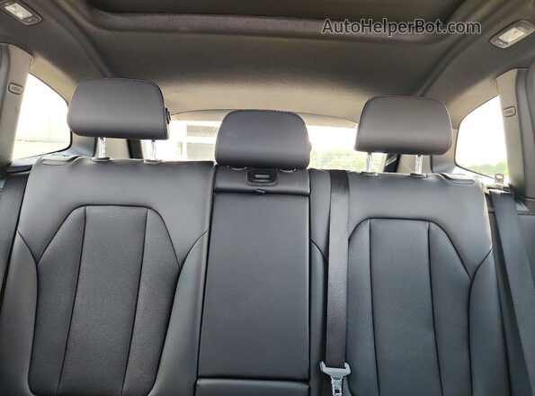 5UX53DP03N9M07225 2022 BMW X3 Blue უკანა სავარძლების ხედი