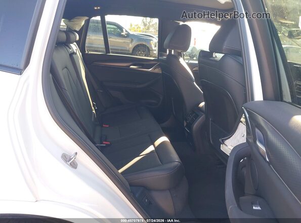 5UX53DP03P9R90981 2023 BMW X3 Белый Вид наклейки с VIN-кодом