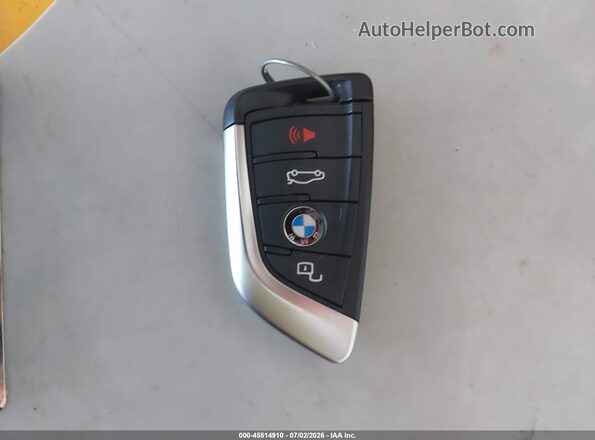 5UX53DP05N9K44058 2022 BMW X3 Blue Առջևի վահանակի տեսք