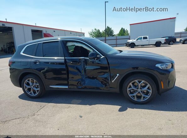 5UX53DP05P9T34071 2023 BMW X3 Black Rear interior view