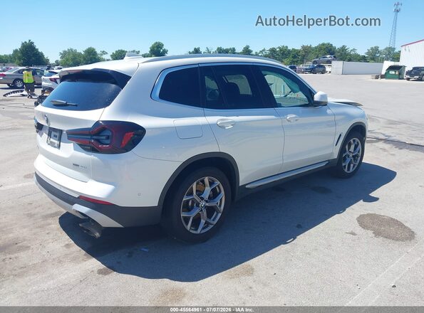 5UX53DP05R9U54844 2024 BMW X3 White Trasero derecho