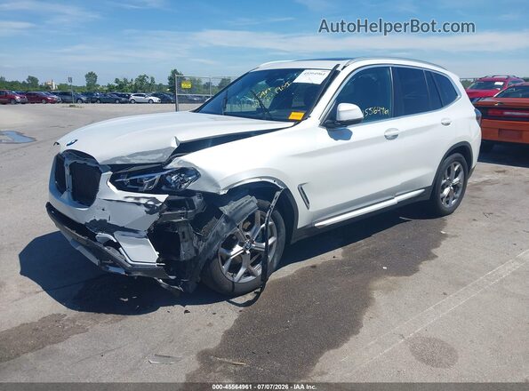 5UX53DP05R9U54844 2024 BMW X3 White Vista tres cuartos delantera izquierda