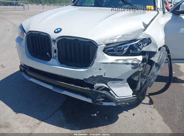 5UX53DP05R9U54844 2024 BMW X3 White Vista frontal