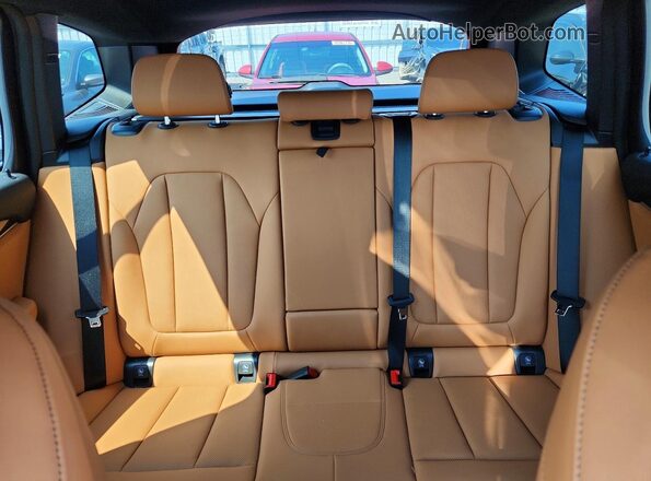 5UX53DP07R9V79358 2024 BMW X3 Black Вид задніх сидінь