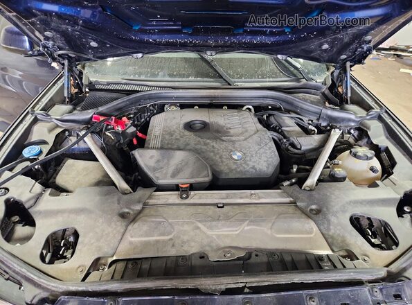 5UX53DP08N9N39431 2022 BMW X3 Blue Widok komory silnika
