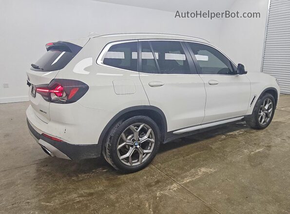 5UX53DP08P9P77637 2023 BMW X3 Белый Задняя правая четверть