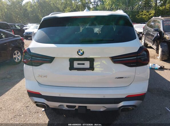 5UX53DP08R9U27685 2024 BMW X3 White 