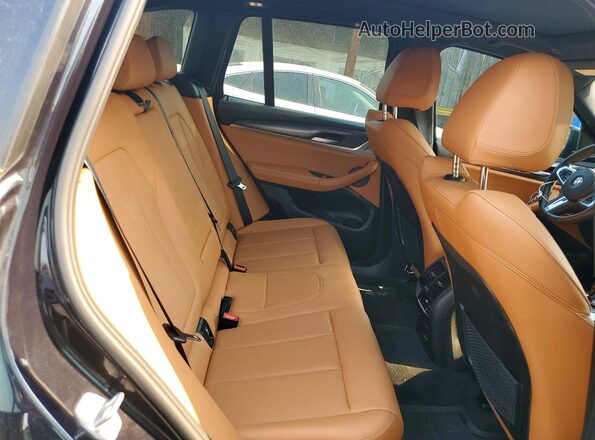 5UX53DP08R9U38119 2024 BMW X3 Black უკანა სავარძლების ხედი