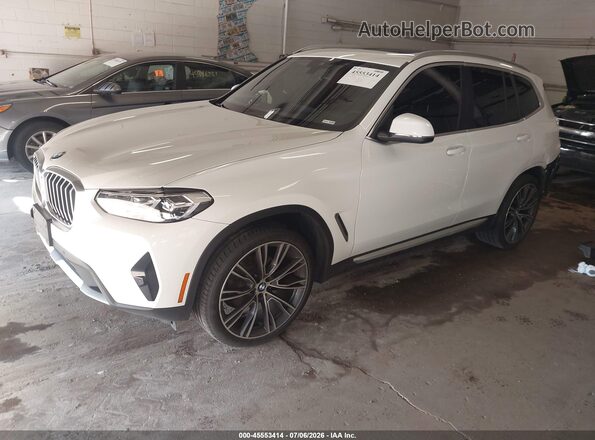 5UX53DP09N9K26453 2022 BMW X3 Beige Առջևի ձախ երեք քառորդ տեսարան