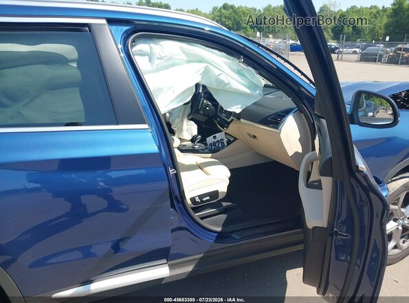 5UX53DP09N9N31029 2022 BMW X3 Blue Вид салону спереду