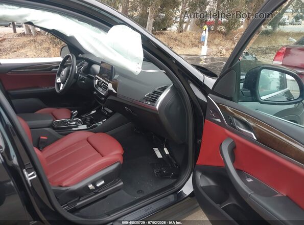 5UX53DP09P9P55002 2023 BMW X3 Black Vista interior delantera