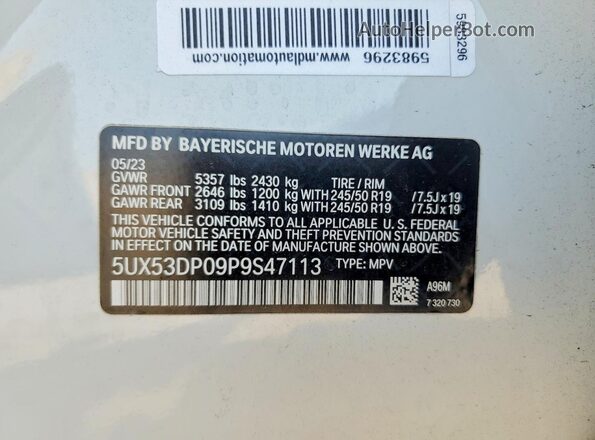 5UX53DP09P9S47113 2023 BMW X3 White Widok wnętrza 360 stopni
