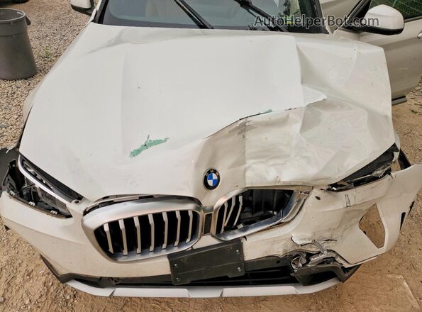 5UX53DP0XN9J26085 2022 BMW X3 White ძრავის განყოფილების ხედი