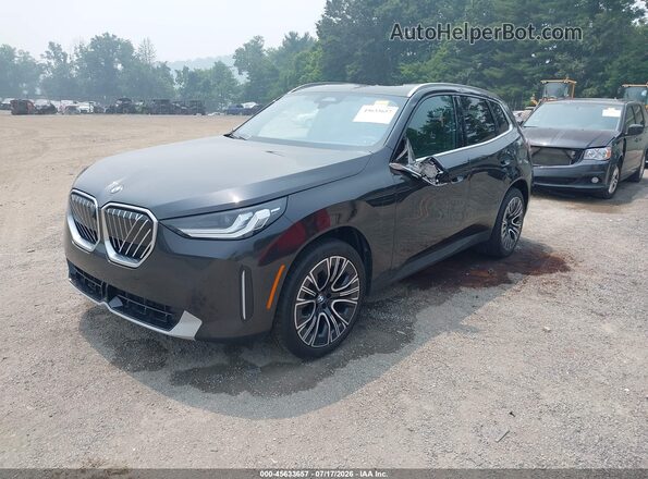5UX53GP00S9Z19389 2025 BMW X3 Black წინა მარცხენა ხედი სამი მეოთხედიდან
