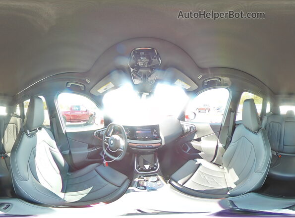 5UX53GP03S9Y72083 2025 BMW X3 Red Панорамний вид салону 360°