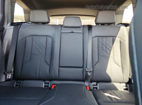 5UX53GP04S9046312 2025 BMW X3 Белый Вид задних сидений