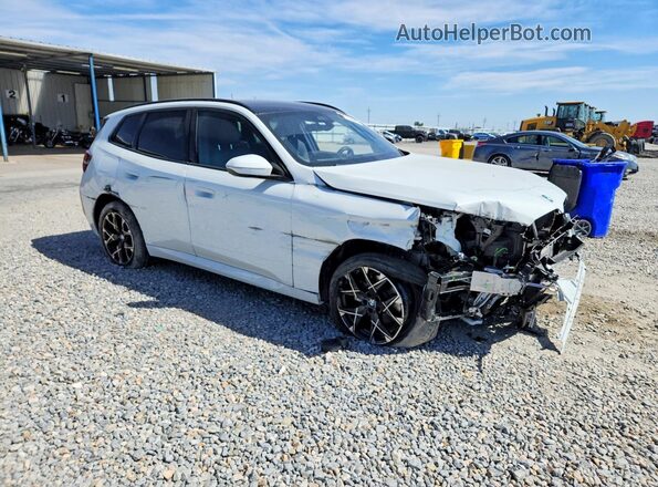 5UX53GP04S9046312 2025 BMW X3 Белый Передняя правая четверть