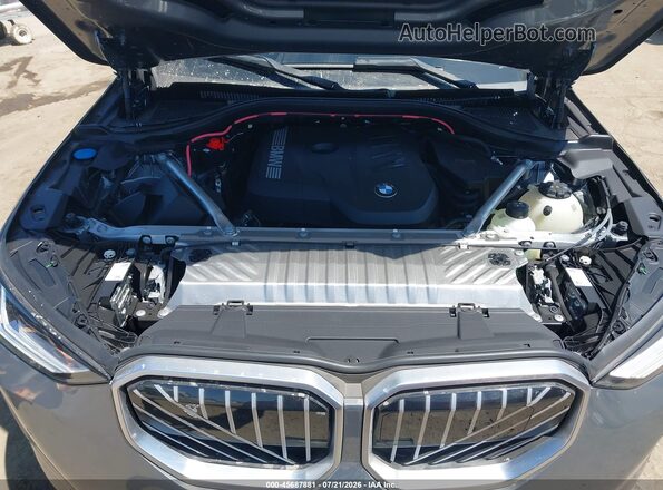 5UX53GP04S9Y81620 2025 BMW X3 Gray Vista trasera
