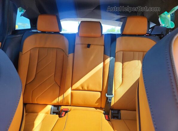 5UX53GP06S9081188 2025 BMW X3 Black უკანა სავარძლების ხედი