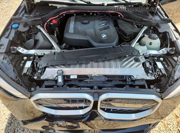 5UX53GP06T9310227 2026 BMW X3 Black Widok komory silnika