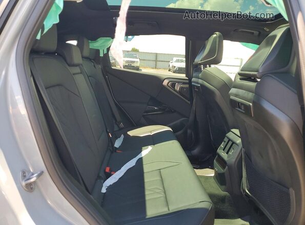 5UX53GP07T9280963 2026 BMW X3 Gray უკანა სალონის ხედი
