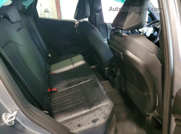 5UX53GP07T9359727 2026 BMW X3 Charcoal Rear interior view