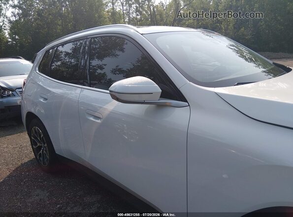 5UX53GP07T9429940 2026 BMW X3 White Вид задньої частини салону