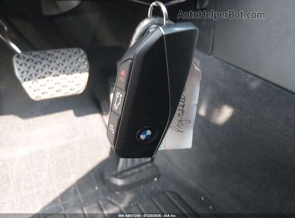 5UX53GP07T9429940 2026 BMW X3 White Вид панелі приладів