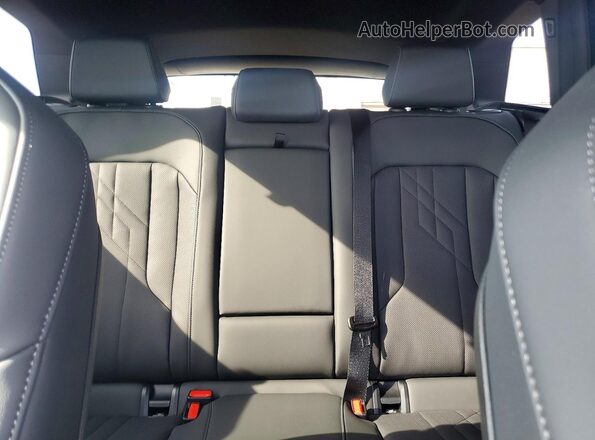 5UX53GP07T9434006 2026 BMW X3 Gray Rear seats view