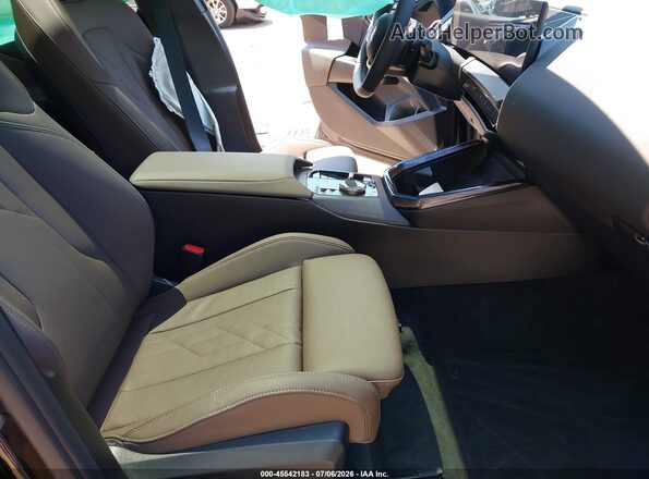 5UX53GP08S9104387 2025 BMW X3 Black Front interior view