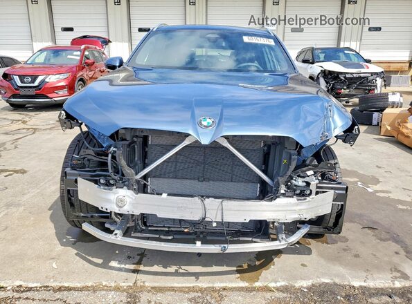 5UX53GP08S9Z75709 2025 BMW X3 Blue Front view