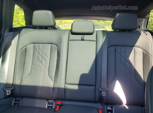5UX53GP08T9205592 2026 BMW X3 White Widok tylnych siedzeń