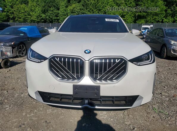 5UX53GP08T9205592 2026 BMW X3 White Widok z przodu